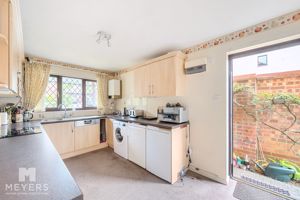 Kitchen - click for photo gallery
